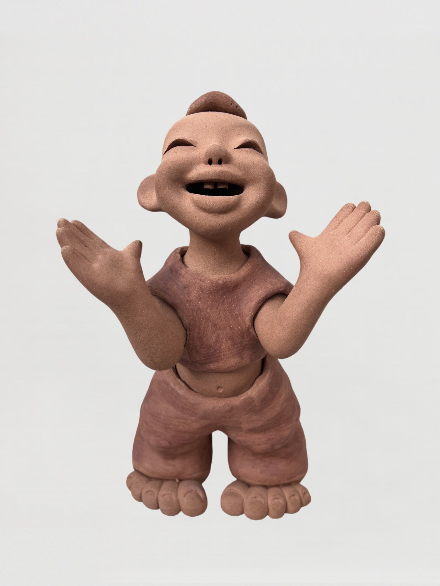 Handmade clay figurine – 赤足歡拍童