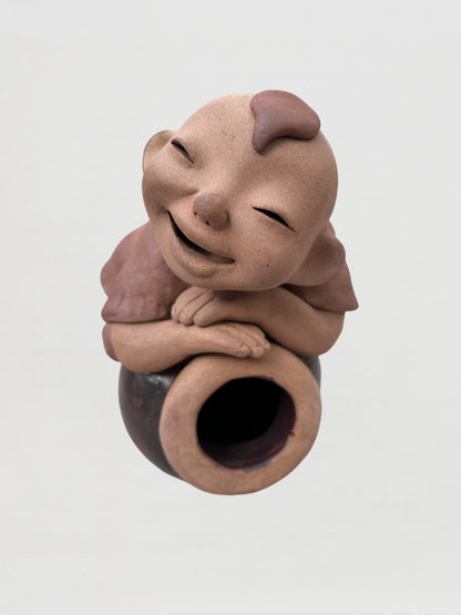 Handmade clay figurine – 缸上童笑