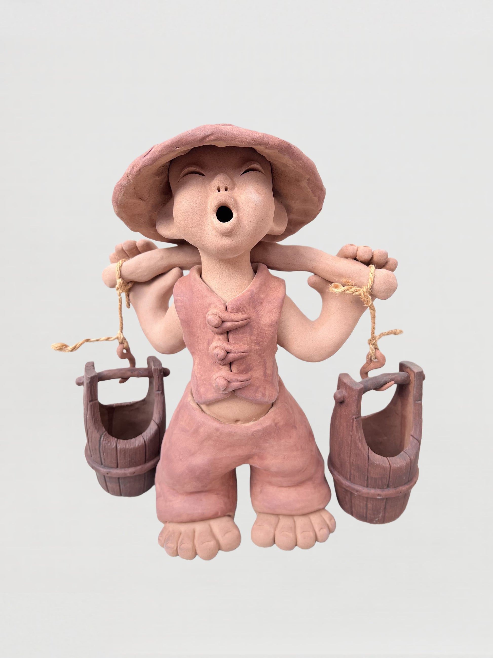 Handmade clay figurine – 赤腳童‧挑水忙