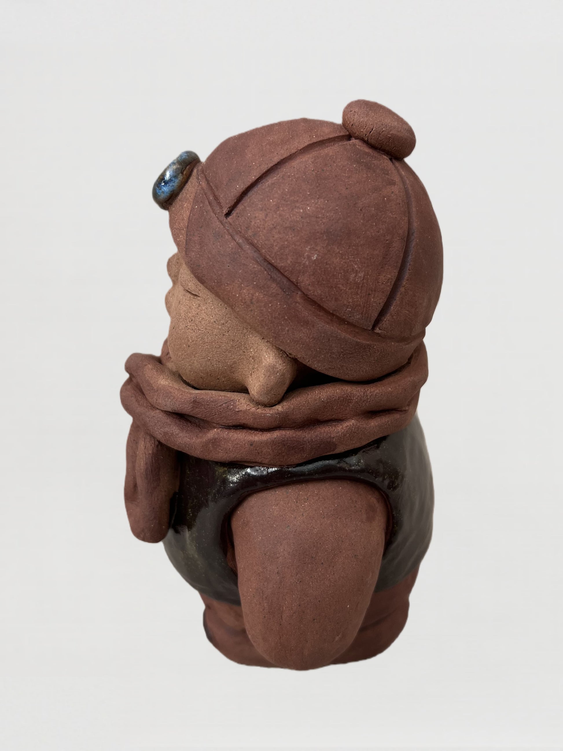 Handmade clay figurine – 少爺暖冬童
