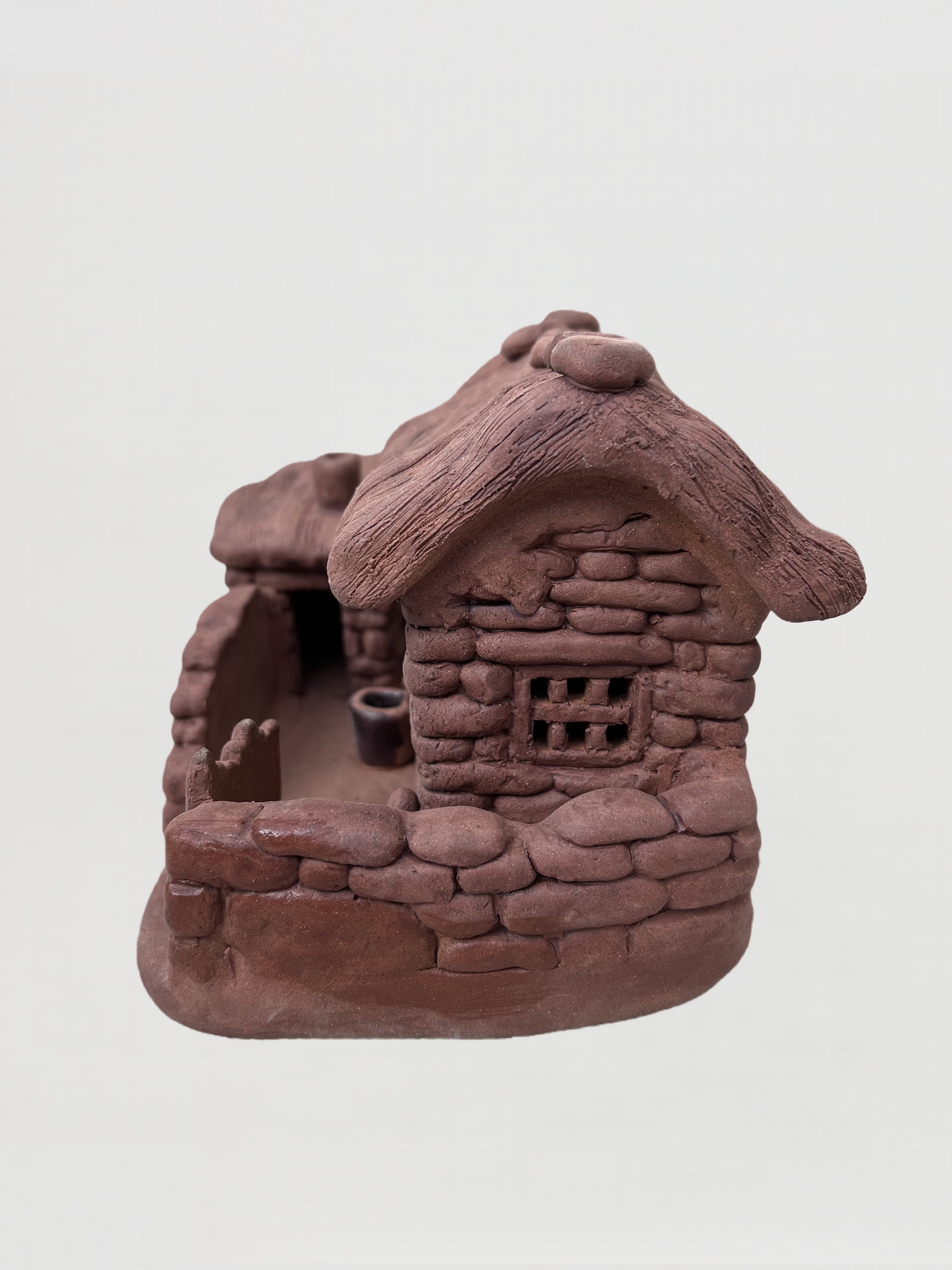 Handmade clay figurine – 土坯老屋