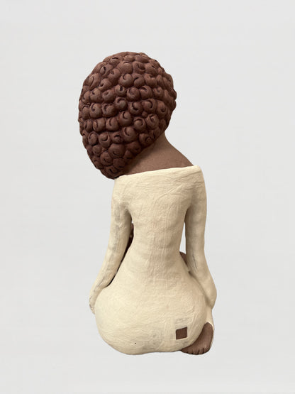 Handmade clay figurine – 卷髮安坐與貓
