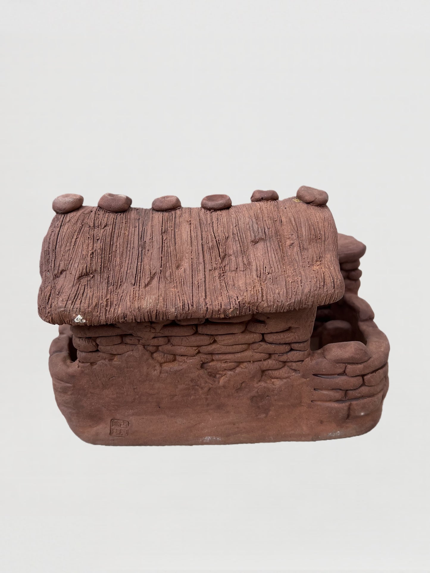 Handmade clay figurine – 土坯老屋