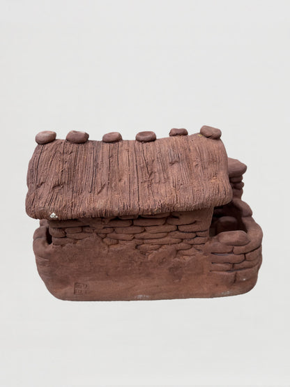 Handmade clay figurine – 土坯老屋