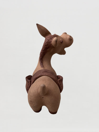 Handmade clay figurine – 負囊小驢